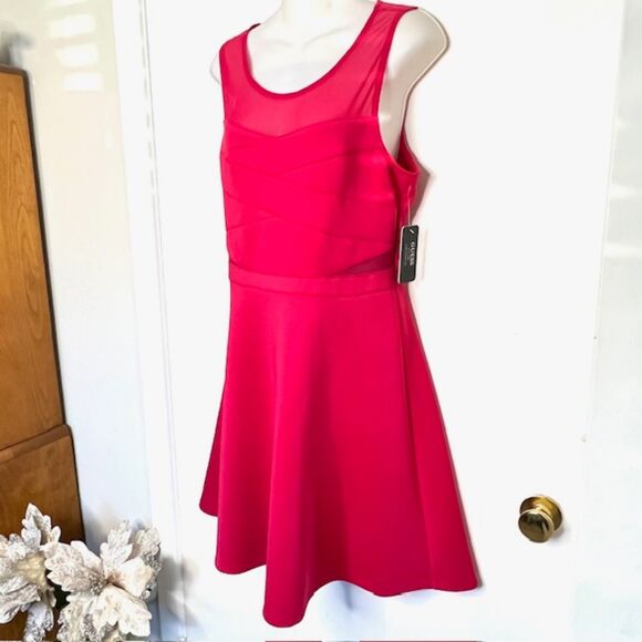 NWT GUESS "RITA" ROSE RED SKATER DRESS MESH CUTOUTS SIZE 10 - Picture 5 of 12